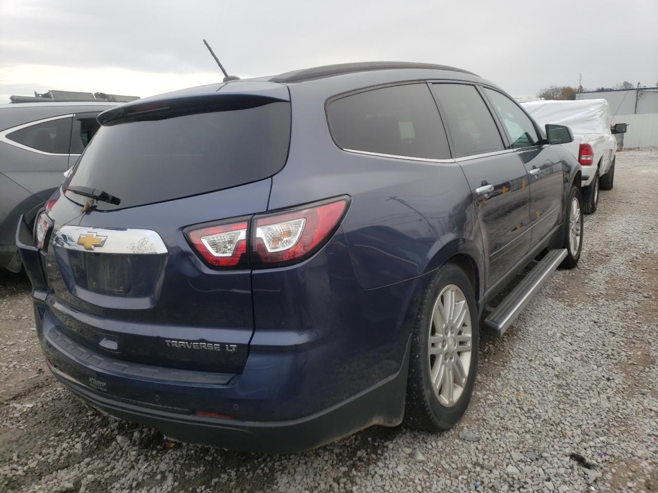 Photo 4 from auction – 2014 CHEVROLET TRAVERSE L with VIN 1GNKRGKD9EJ104938