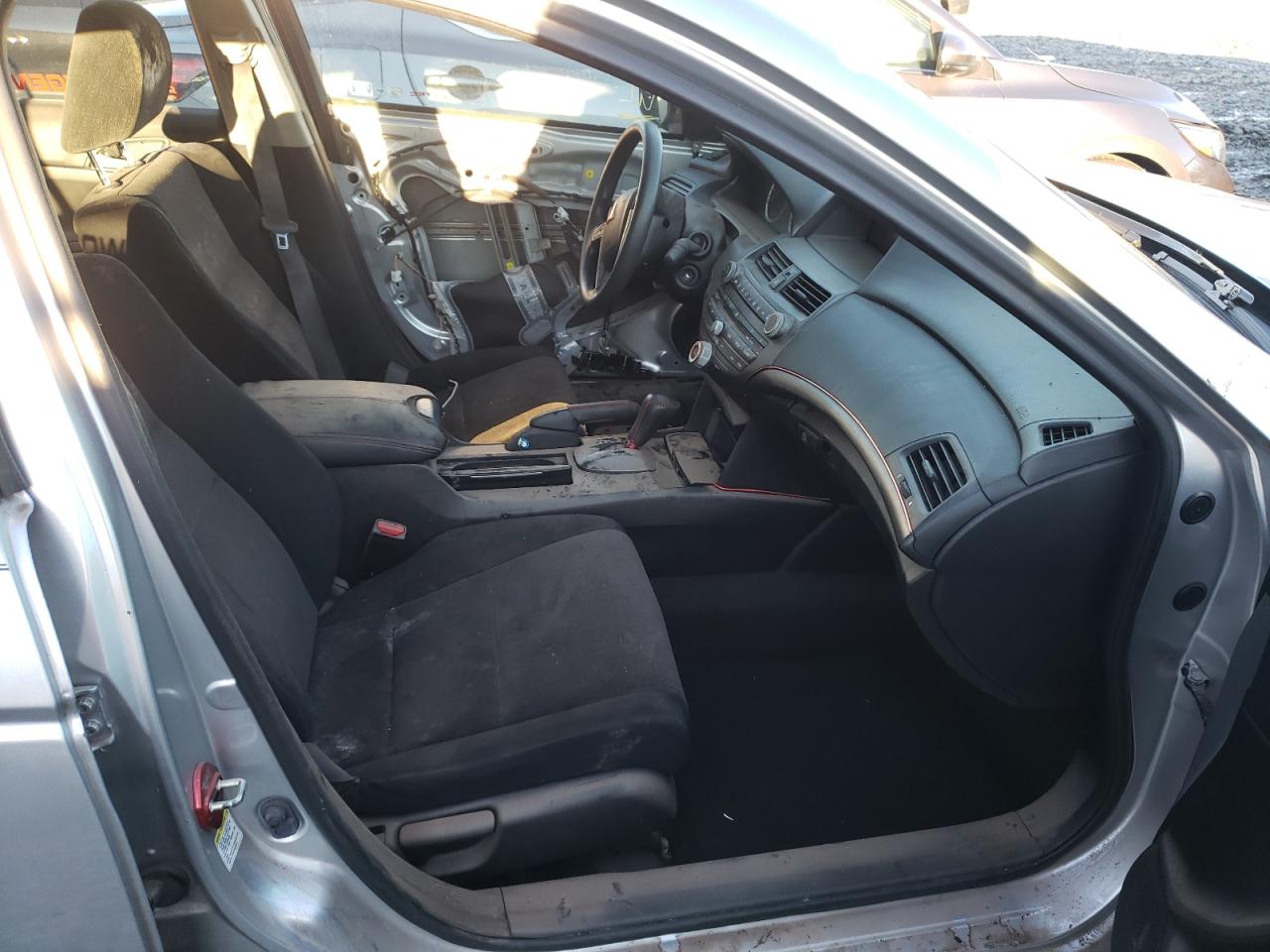 Photo 5 from auction – 2008 HONDA ACCORD LXP with VIN JHMCP26478C005560