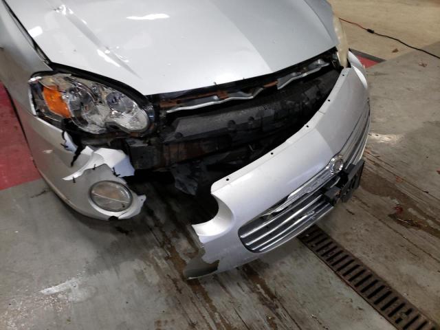 Photo 9 from auction – 2004 CHRYSLER SEBRING LI with VIN 4C3AG52H34E086173