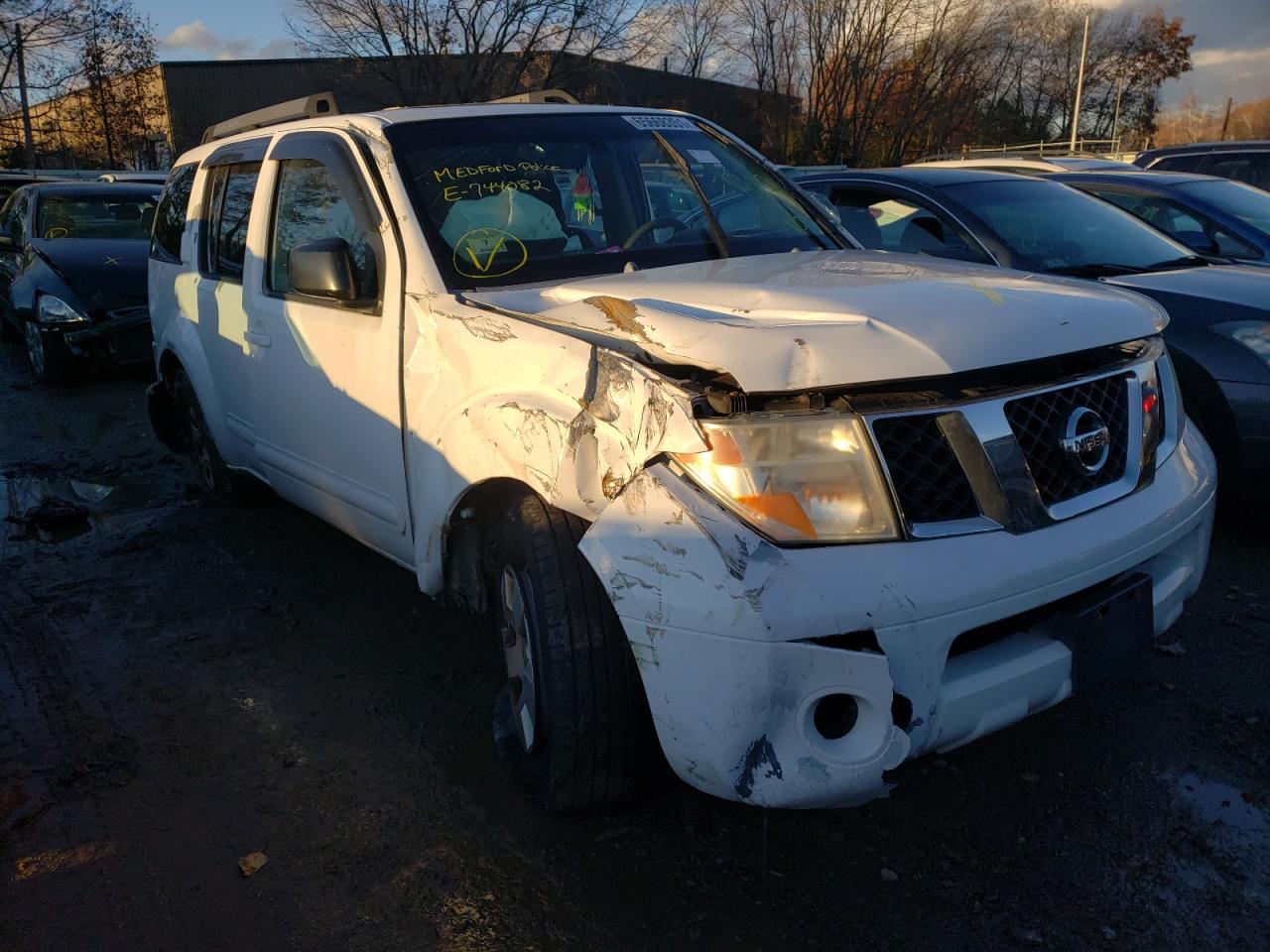 Photo 1 from auction – 2005 NISSAN PATHFINDER with VIN 5N1AR18W85C709463