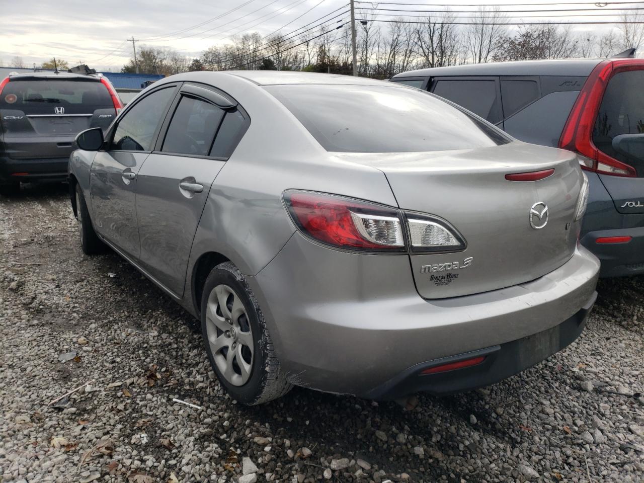 Photo 3 from auction – 2011 MAZDA 3 I with VIN JM1BL1UF2B1441923