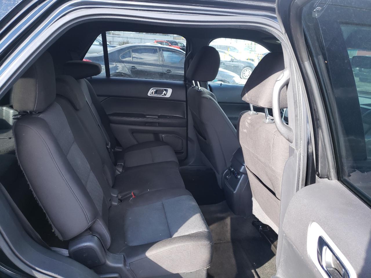 Photo 6 from auction – 2012 FORD EXPLORER X with VIN 1FMHK7D91CGA22059