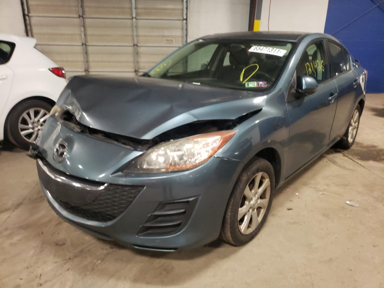 Photo 2 from auction – 2010 MAZDA 3 I with VIN JM1BL1SG3A1213262