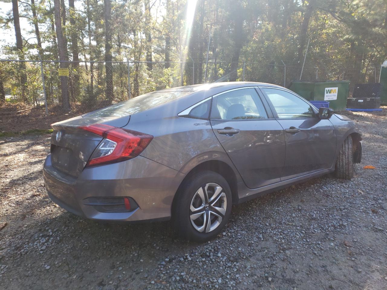 Photo 4 from auction – 2016 HONDA CIVIC LX with VIN 19XFC2F5XGE087231