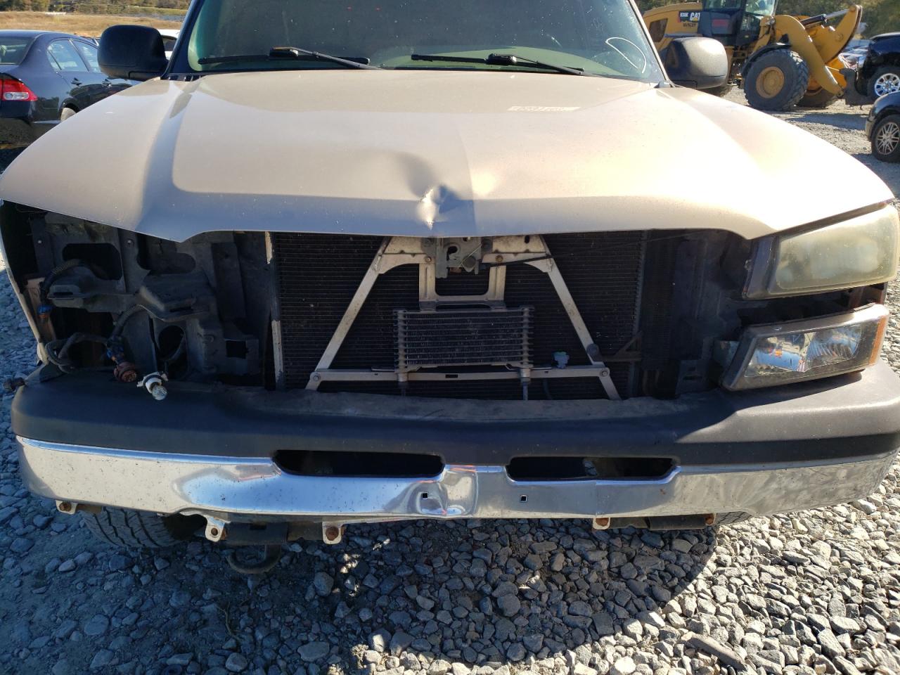 Photo 9 from auction – 2004 CHEVROLET SILVERADO with VIN 2GCEC19T841128187