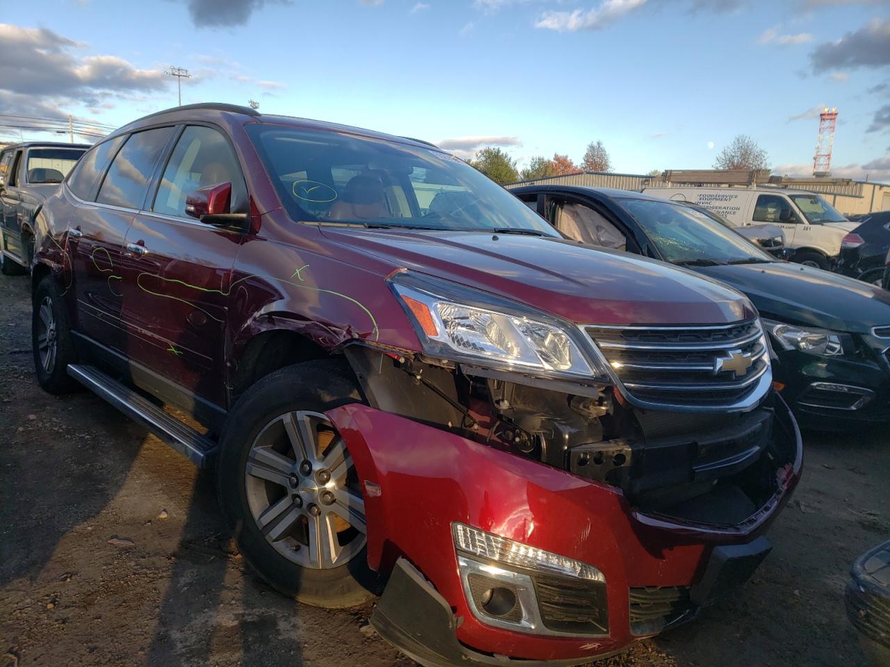 CHEVROLET TRAVERSE L 2017 with VIN 1GNKVHKD0HJ319324 - Photo from auction