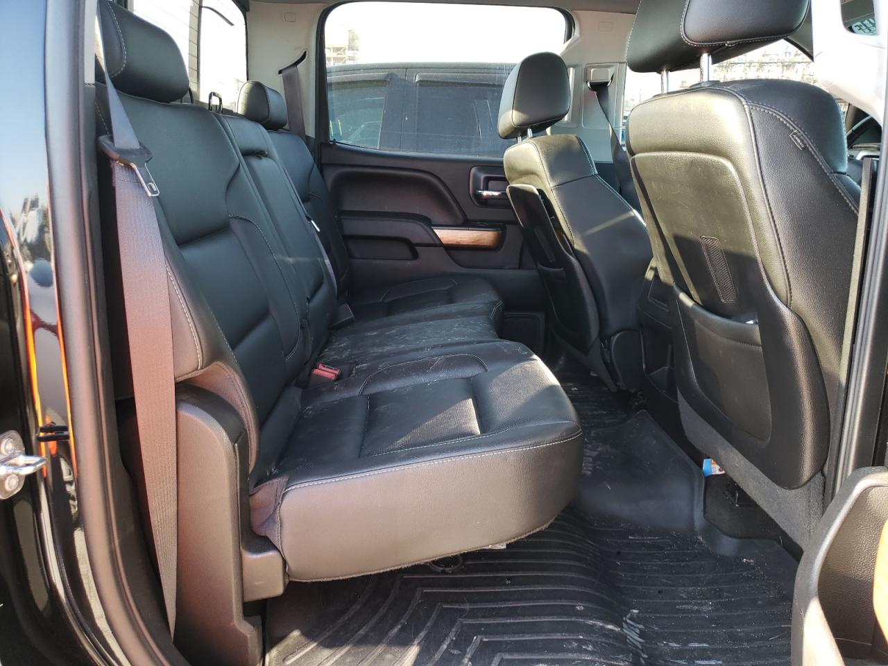 Photo 6 from auction – 2015 CHEVROLET SILVERADO with VIN 1GC1KWE81FF642040
