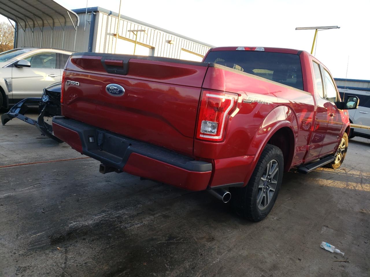 Photo 4 from auction – 2016 FORD F150 SUPER with VIN 1FTEX1CP8GKF01698
