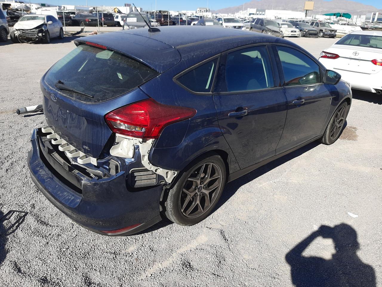Photo 4 from auction – 2018 FORD FOCUS SEL with VIN 1FADP3M25JL205300