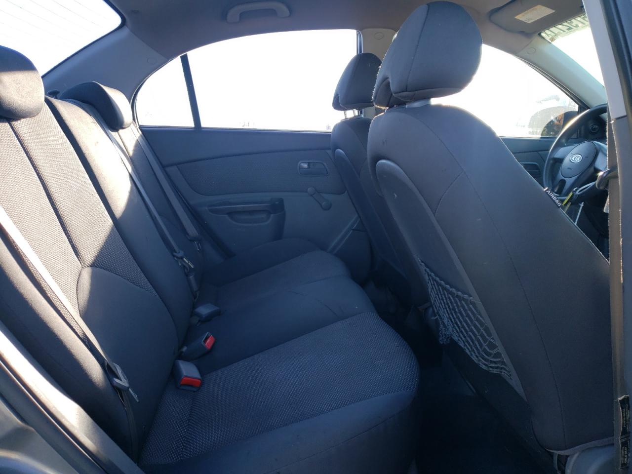 Photo 6 from auction – 2011 KIA RIO BASE with VIN KNADH4A3XB6930849