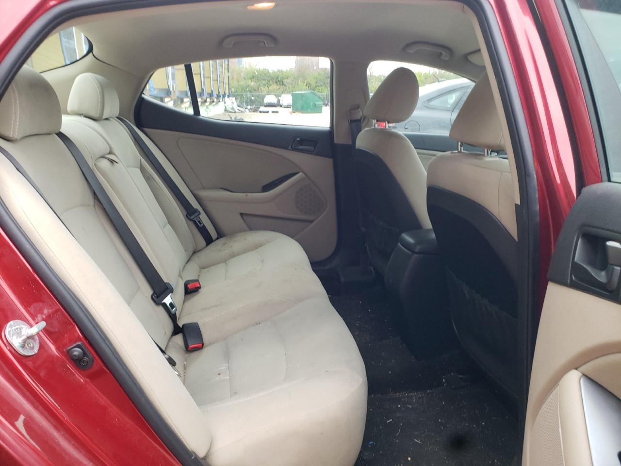 Photo 6 from auction – 2015 KIA OPTIMA LX with VIN 5XXGM4A77FG432355