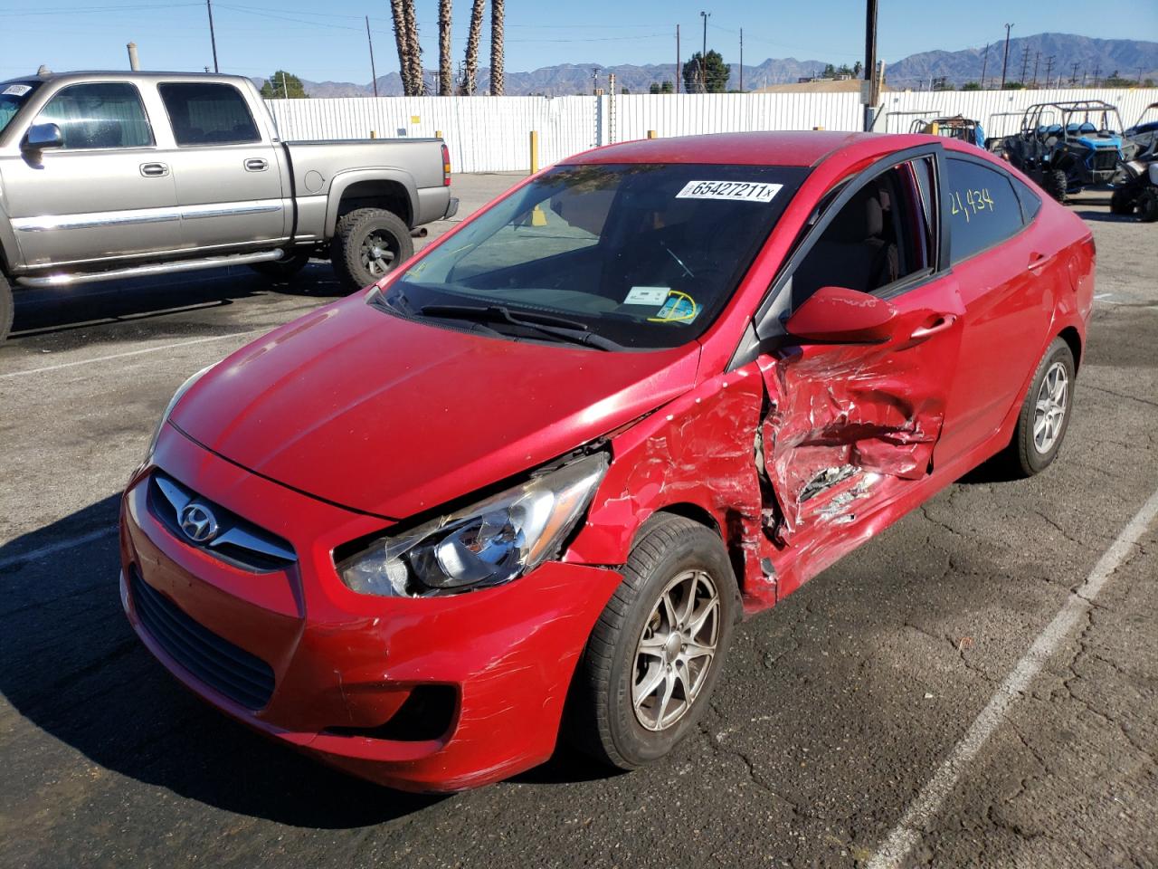 Photo 2 from auction – 2013 HYUNDAI ACCENT GLS with VIN KMHCT4AE8DU353571