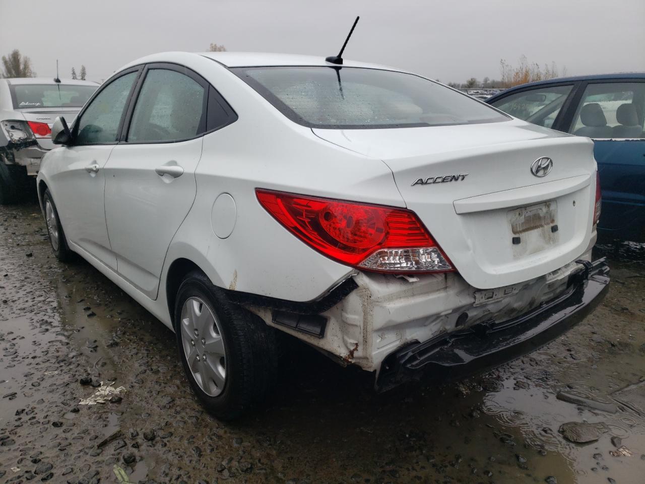 Photo 3 from auction – 2013 HYUNDAI ACCENT GLS with VIN KMHCT4AE0DU324761