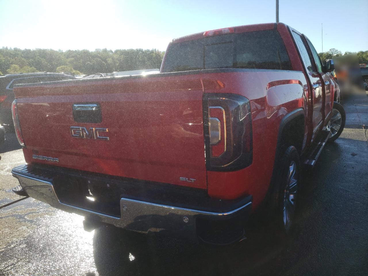 Photo 4 from auction – 2018 GMC SIERRA K15 with VIN 3GTU2NEC0JG641741