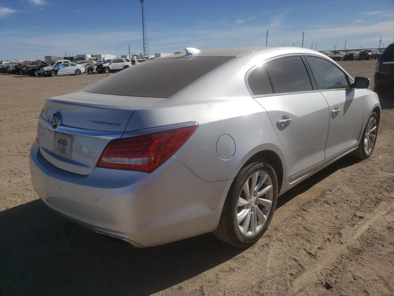Photo 4 from auction – 2015 BUICK LACROSSE with VIN 1G4GB5G31FF116993