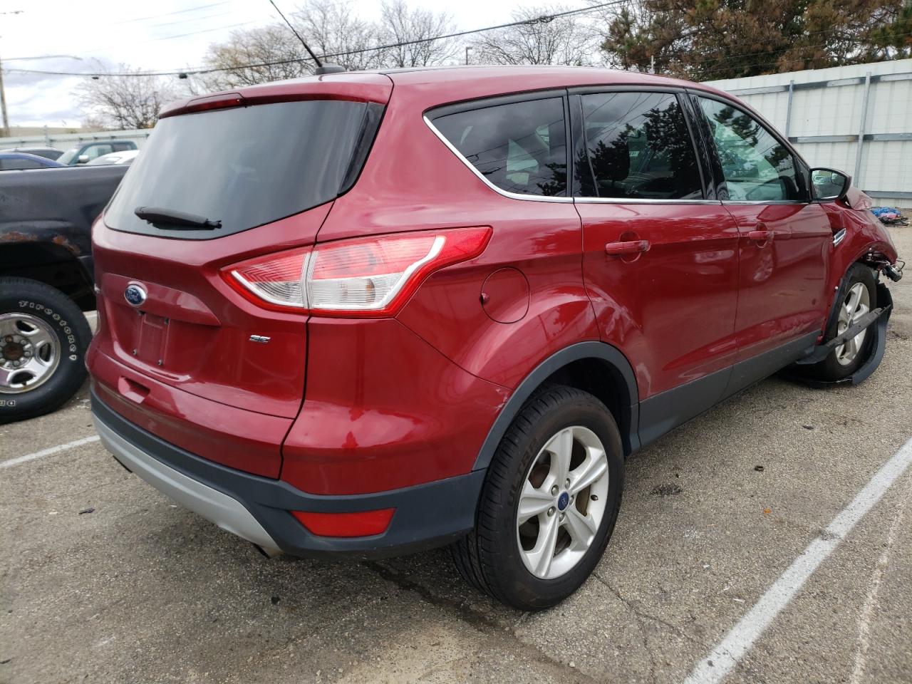 Photo 4 from auction – 2015 FORD ESCAPE SE with VIN 1FMCU0G79FUB70472
