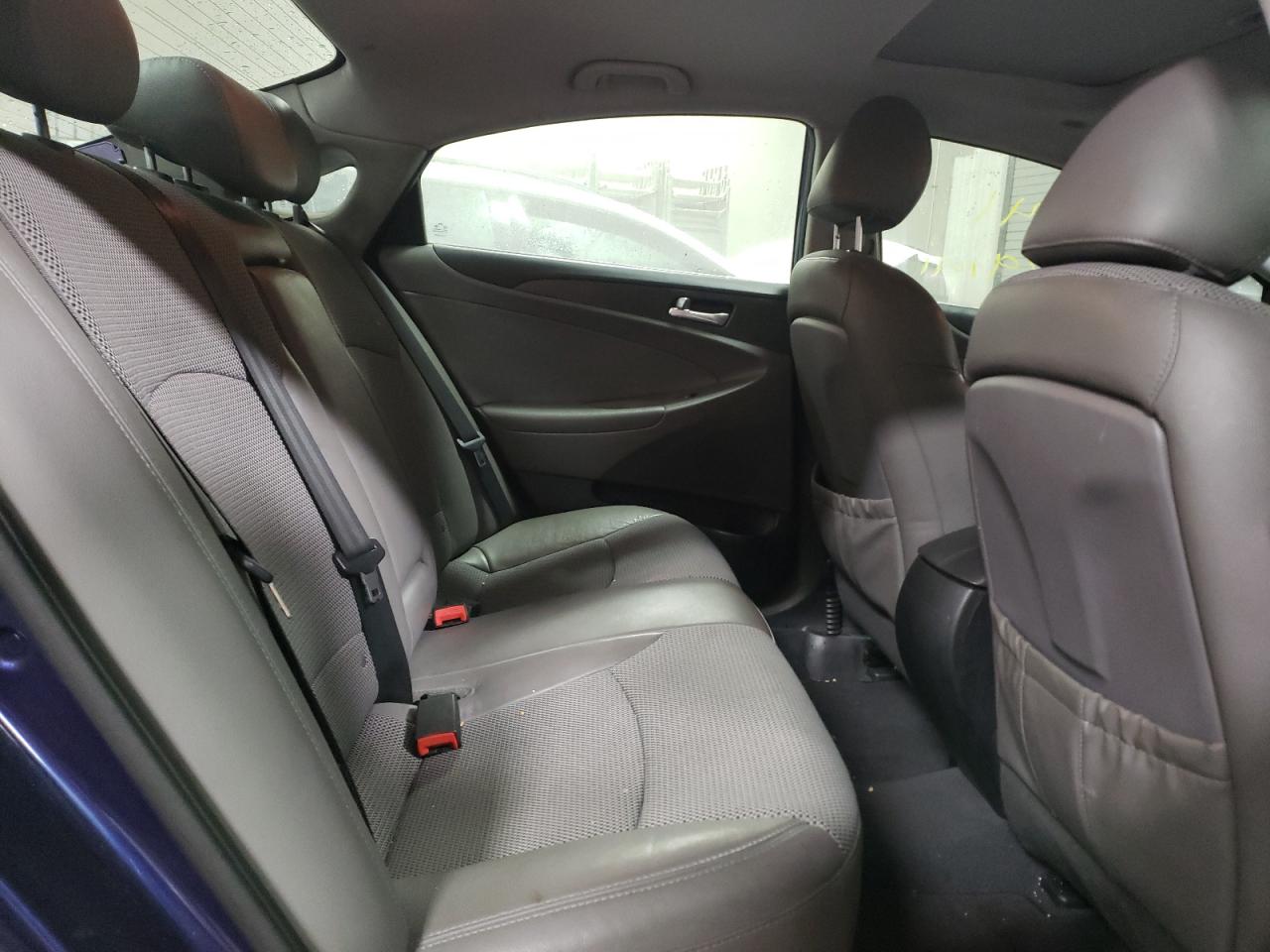 Photo 6 from auction – 2012 HYUNDAI SONATA SE with VIN 5NPEC4AB9CH459958