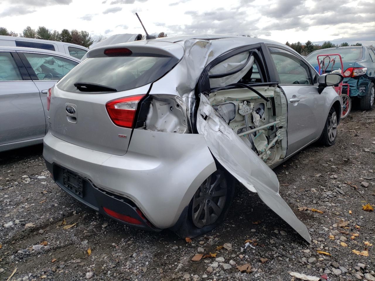 Photo 4 from auction – 2013 KIA RIO LX with VIN KNADM5A36D6125399