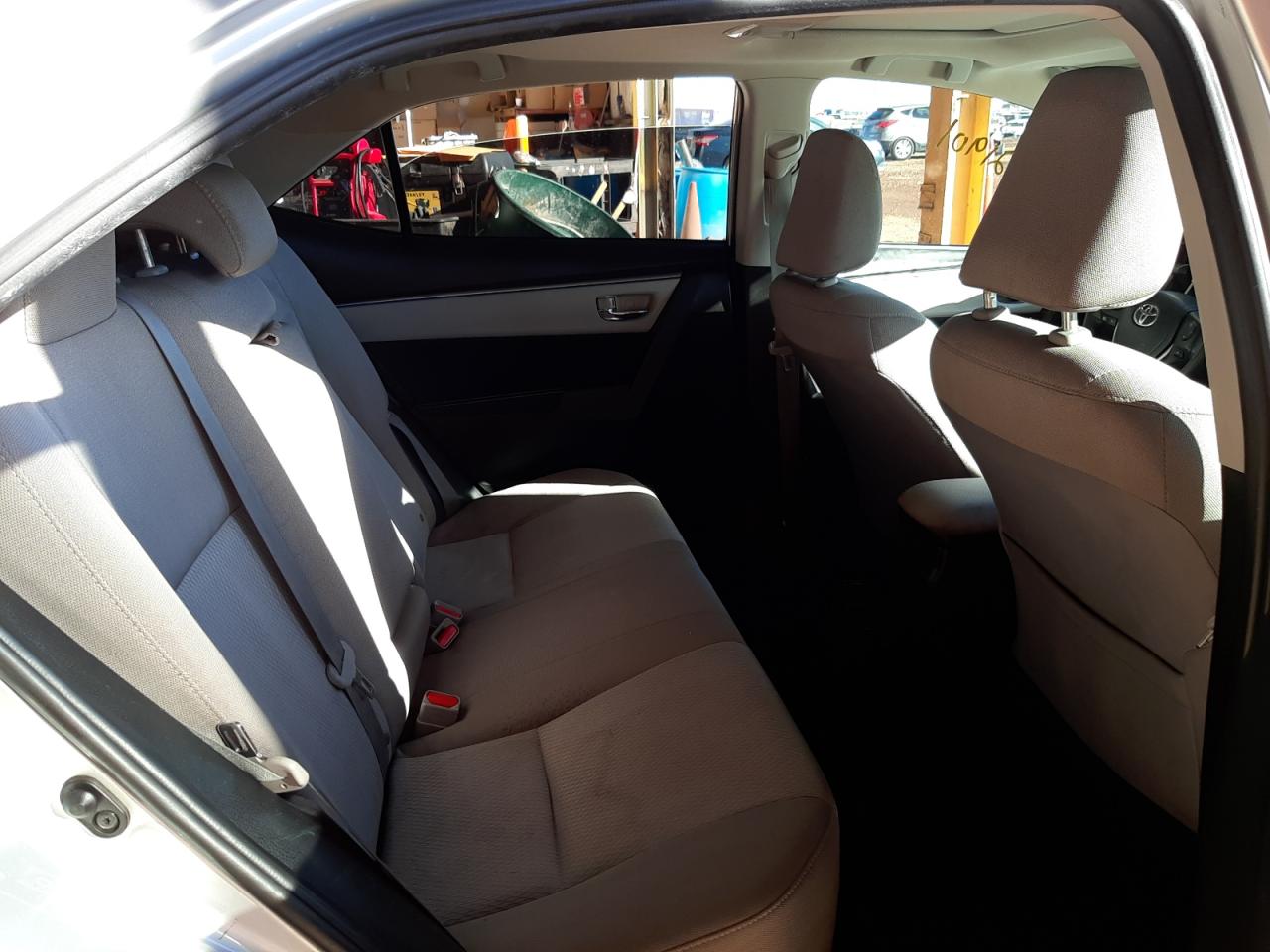 Photo 6 from auction – 2016 TOYOTA COROLLA L with VIN 5YFBURHE2GP401714