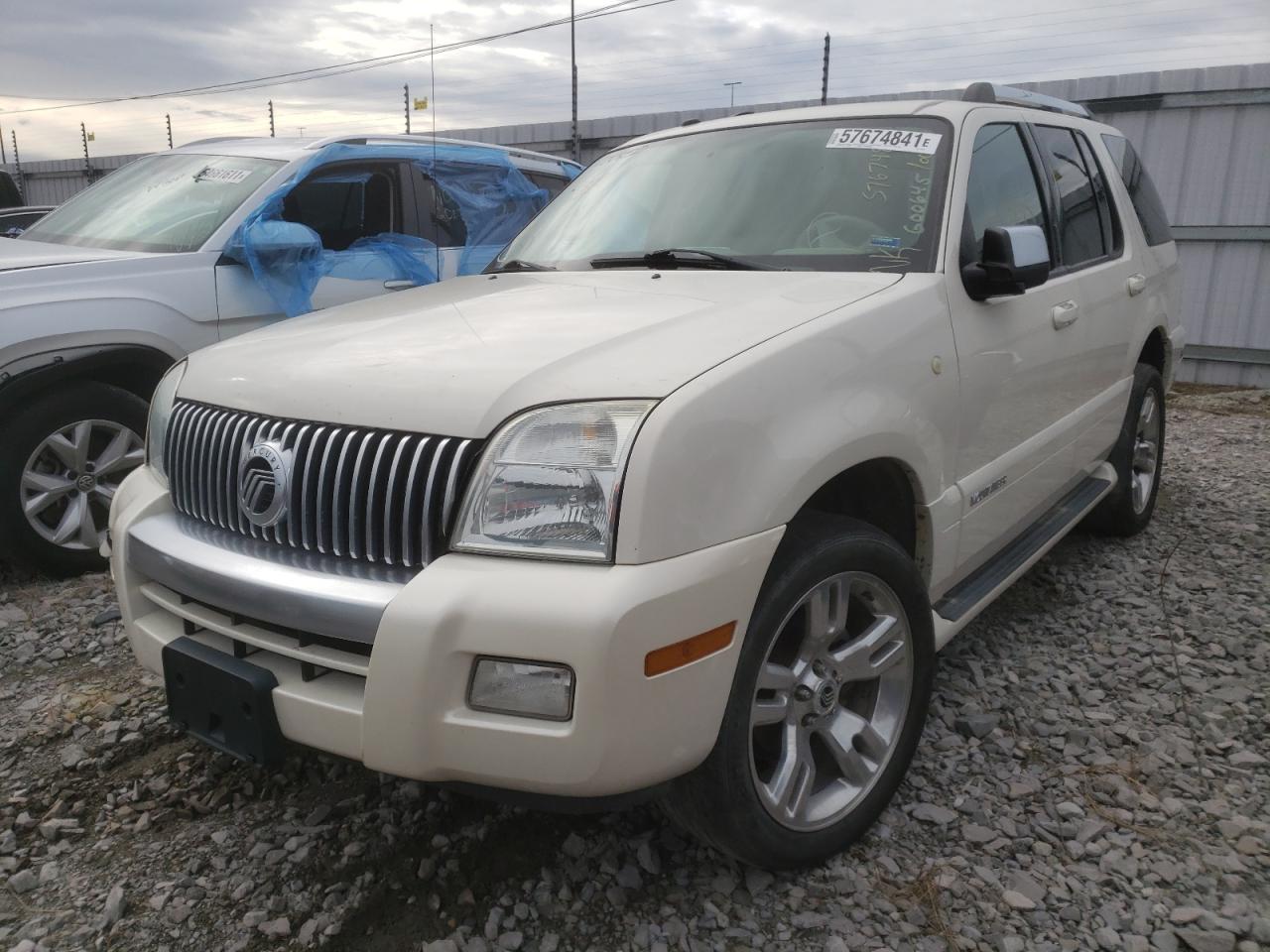 Photo 2 from auction – 2009 MERCURY MOUNTAINEE with VIN 4M2EU48E09UJ02240