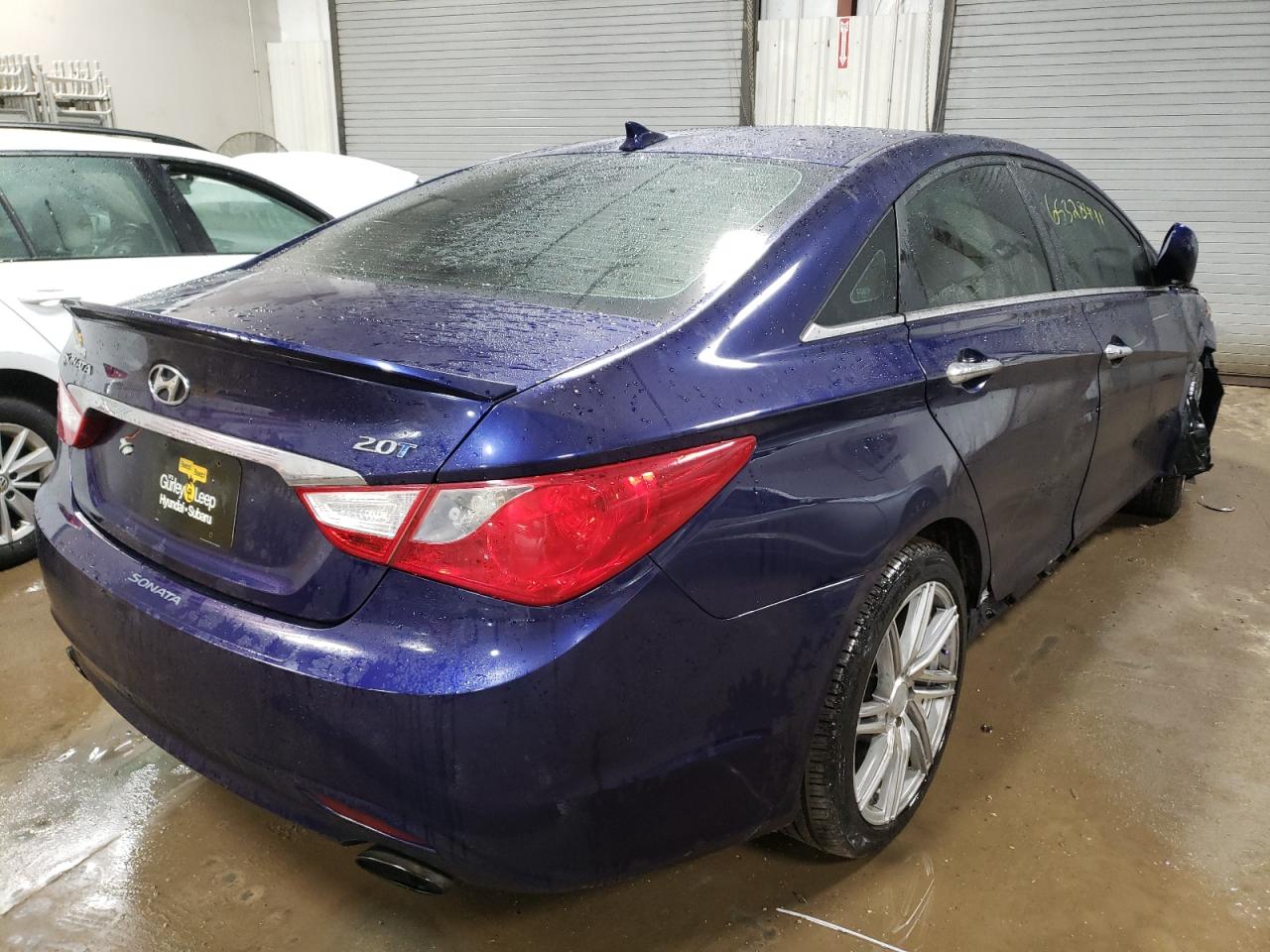 Photo 4 from auction – 2012 HYUNDAI SONATA SE with VIN 5NPEC4AB9CH459958