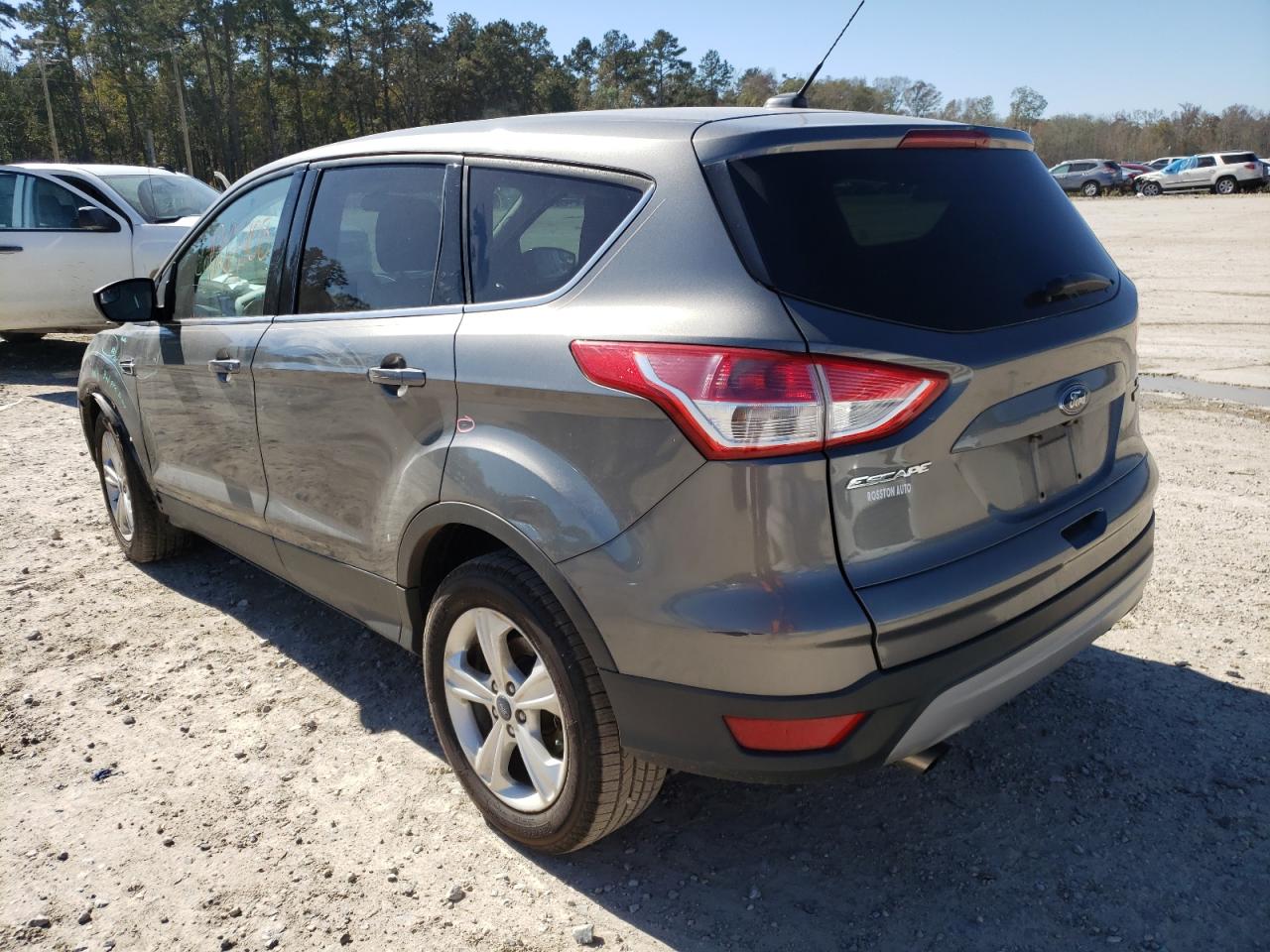 Photo 3 from auction – 2014 FORD ESCAPE SE with VIN 1FMCU0GX2EUD77395
