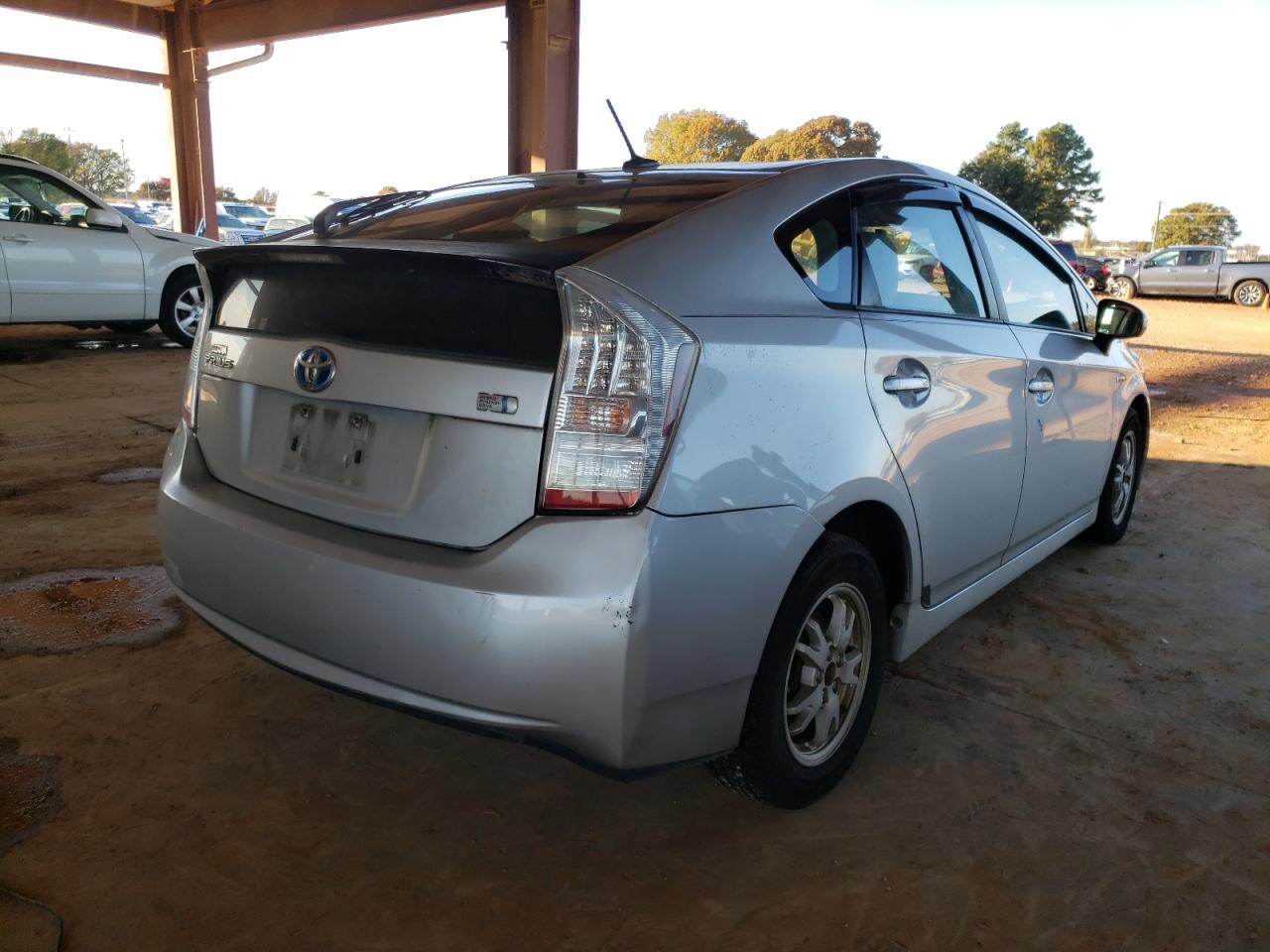 Photo 4 from auction – 2010 TOYOTA PRIUS with VIN JTDKN3DU1A0113594