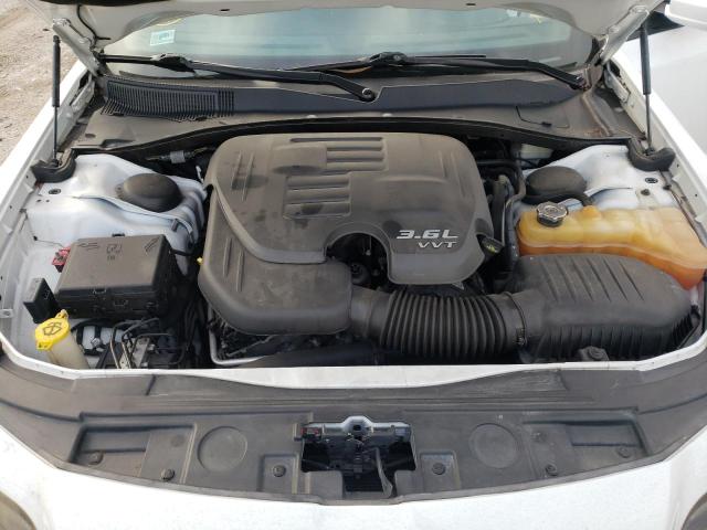 Photo 7 from auction – 2014 CHRYSLER 300 S with VIN 2C3CCABG2EH250805