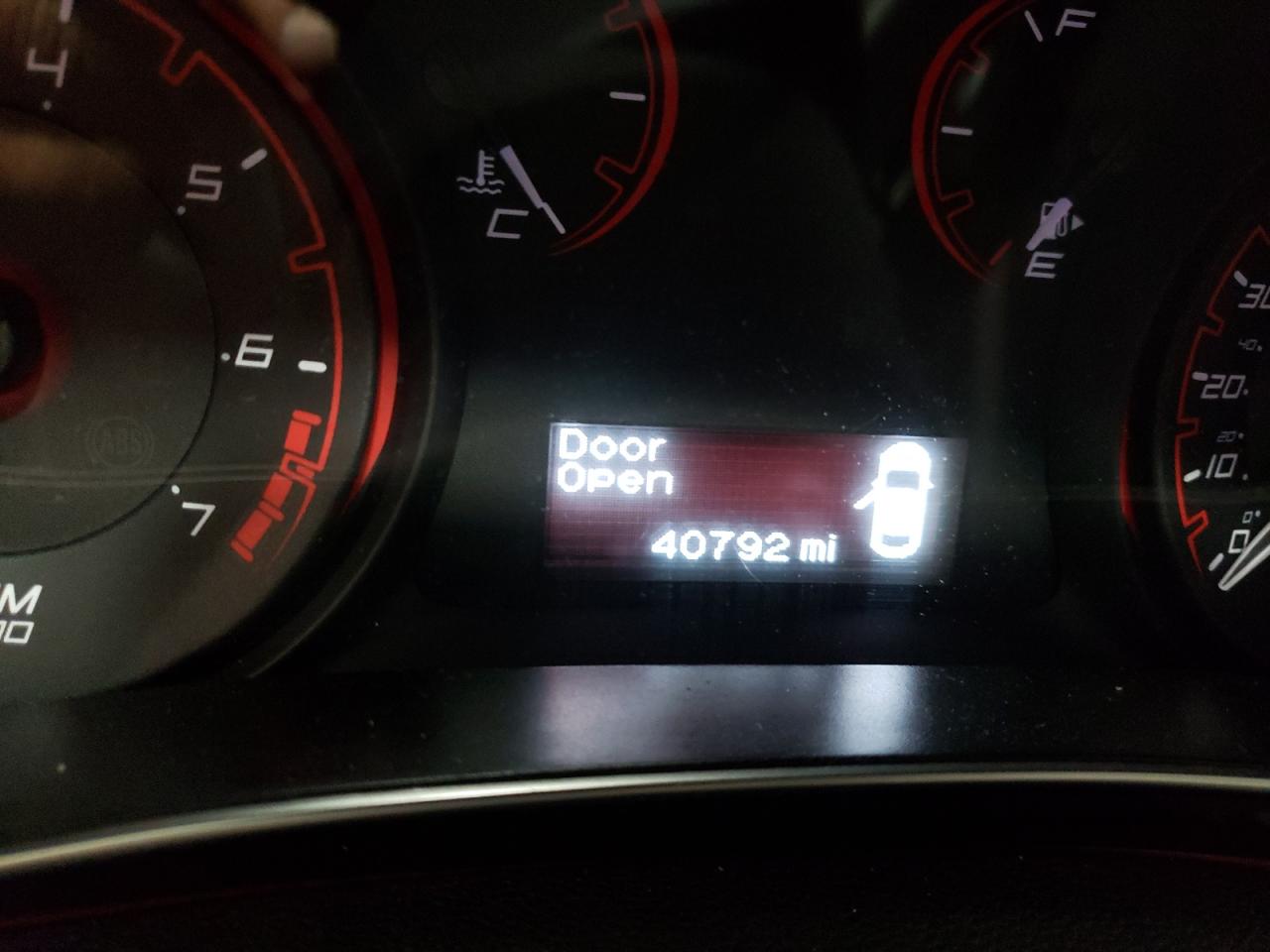 Photo 8 from auction – 2015 DODGE DART SE with VIN 1C3CDFAA5FD298563