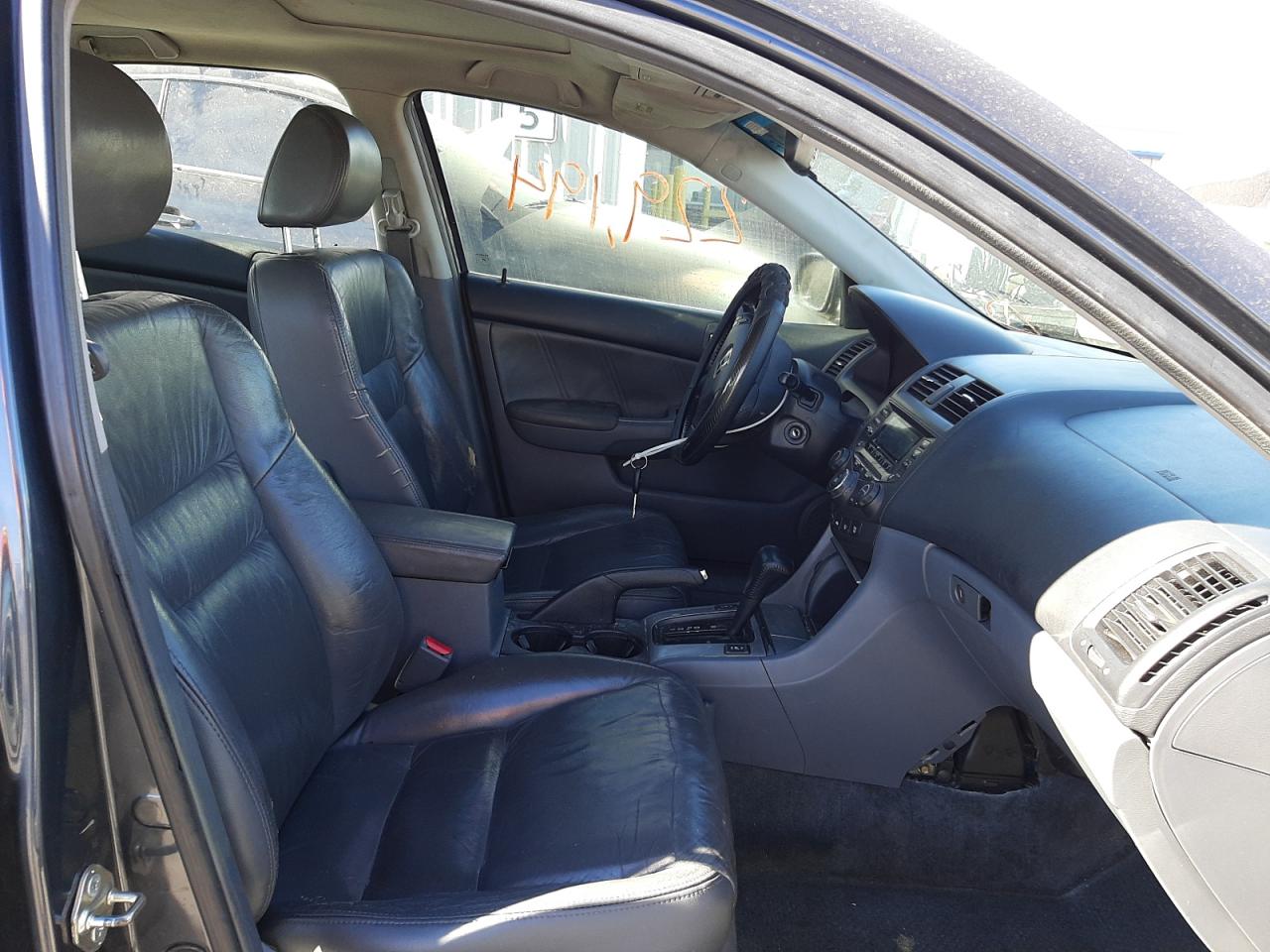 Photo 5 from auction – 2003 HONDA ACCORD EX with VIN 1HGCM66533A058210