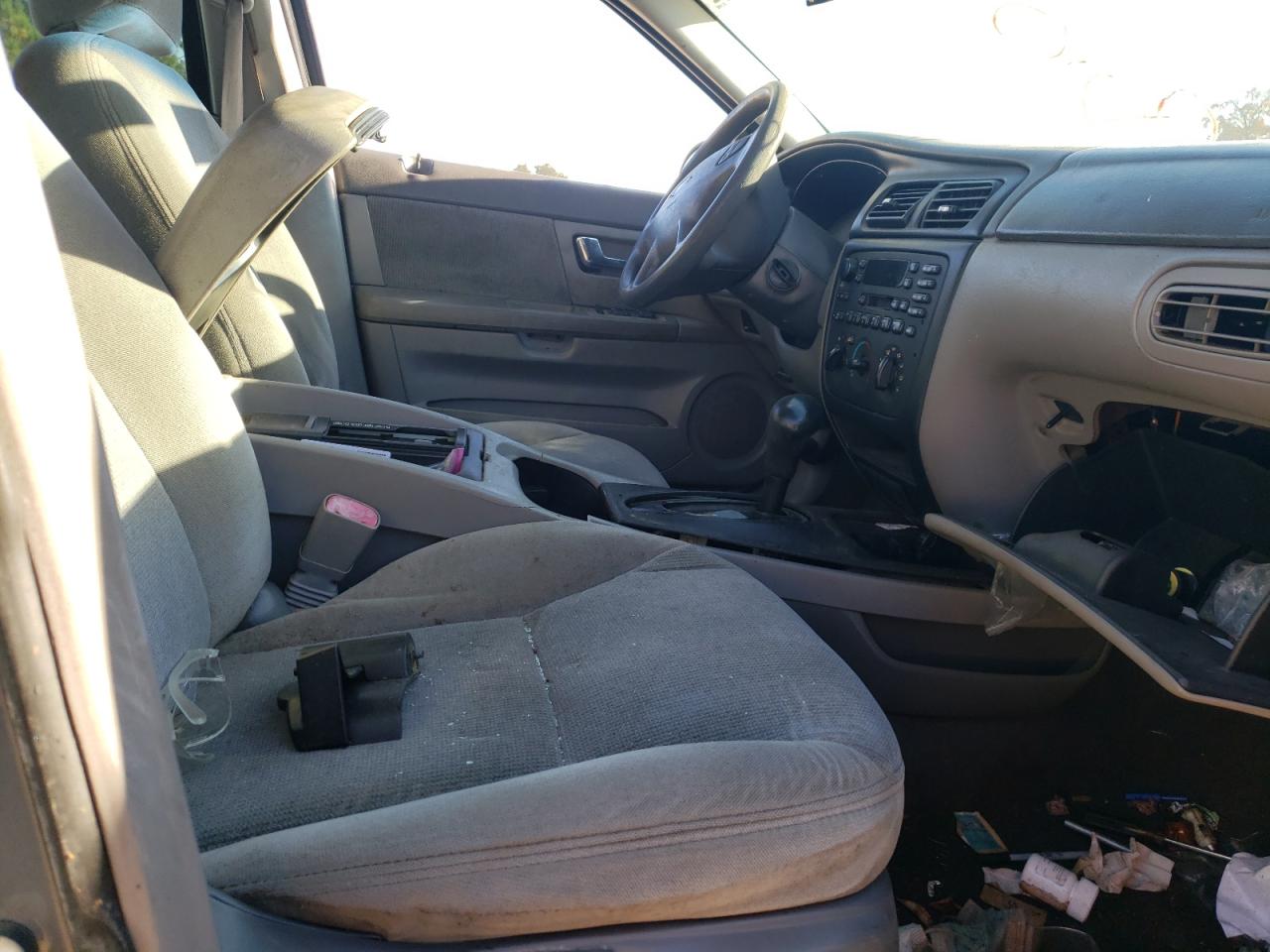 Photo 5 from auction – 2000 FORD TAURUS SES with VIN 1FAFP55S2YA249179