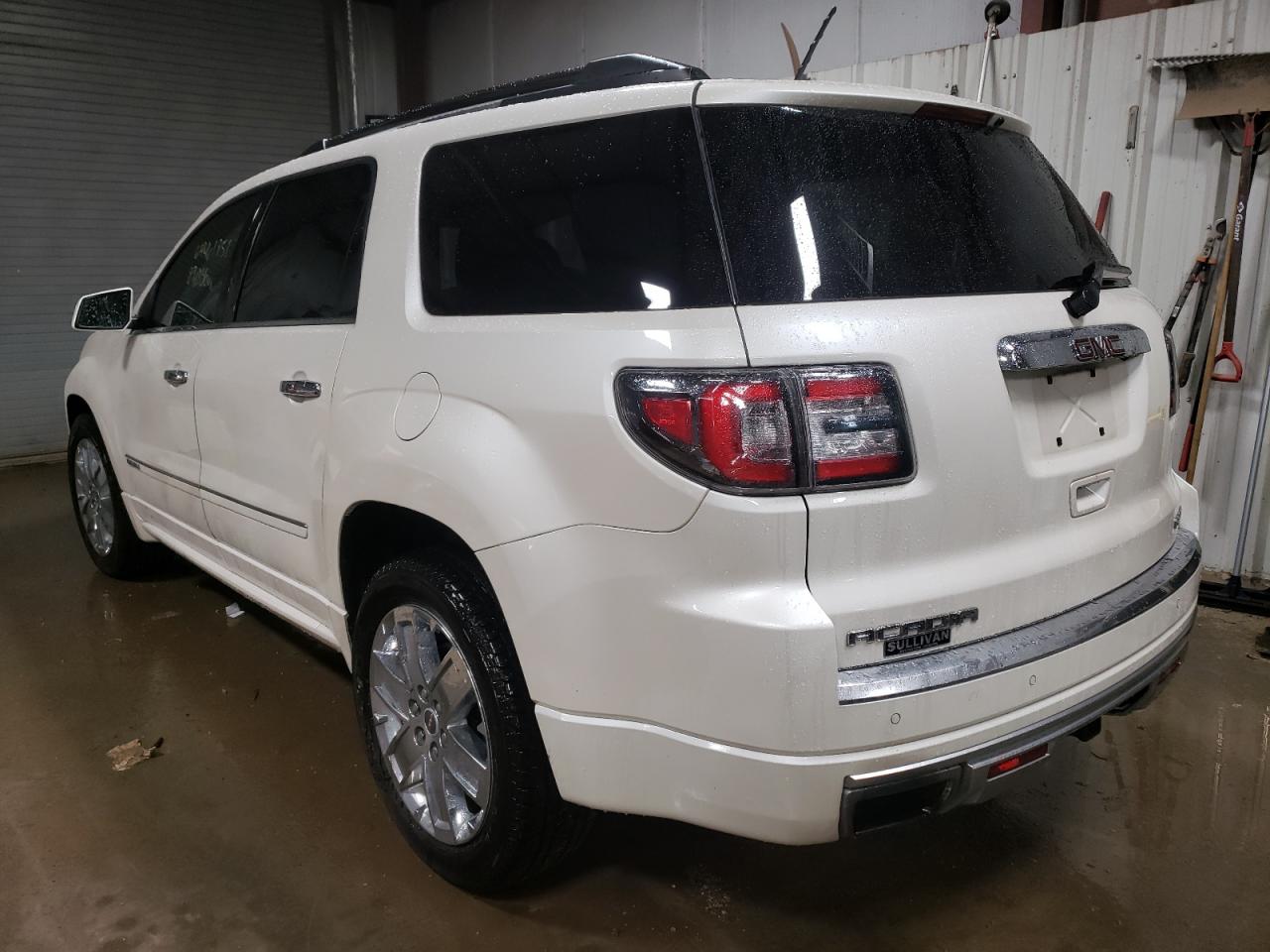 Photo 3 from auction – 2014 GMC ACADIA DEN with VIN 1GKKVTKD6EJ112495