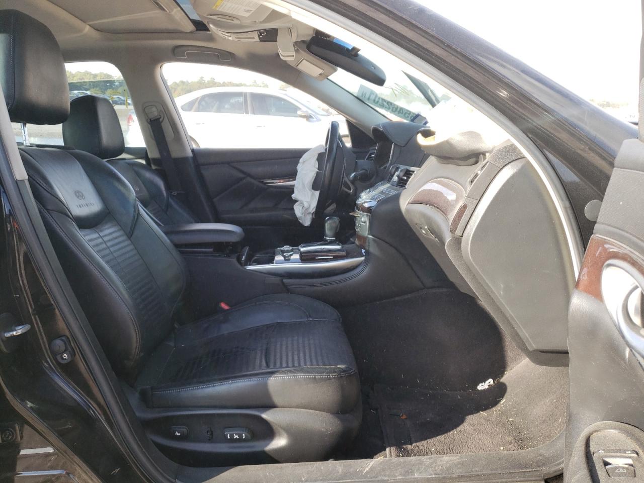 Photo 5 from auction – 2011 INFINITI M37 with VIN JN1BY1AP2BM326755