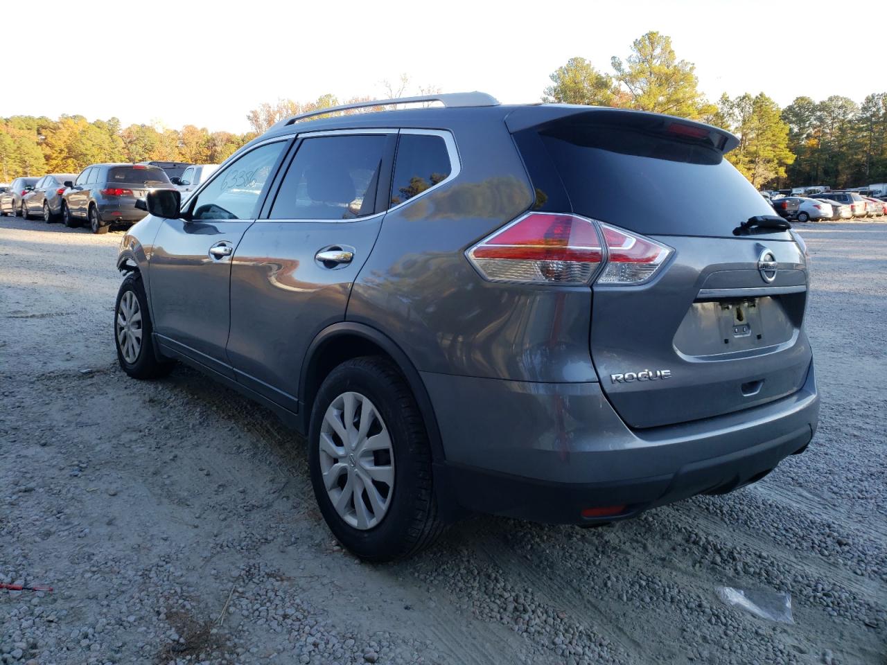 Photo 3 from auction – 2016 NISSAN ROGUE S with VIN JN8AT2MT3GW016653