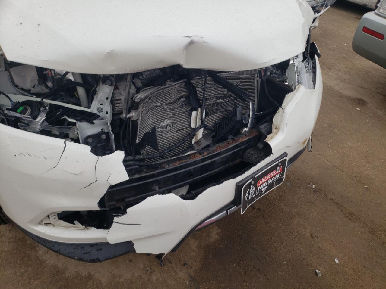 Photo 9 from auction – 2016 NISSAN ROGUE S with VIN KNMAT2MV1GP653502