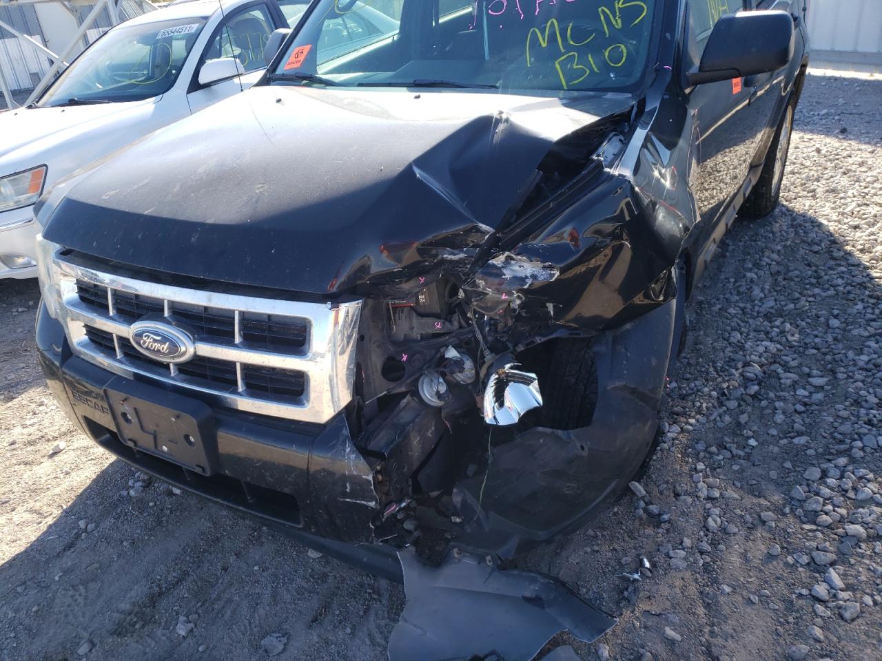 Photo 9 from auction – 2011 FORD ESCAPE XLT with VIN 1FMCU0DG5BKC63032