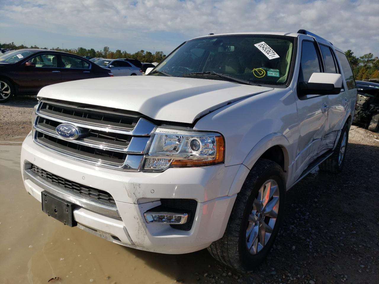 Photo 2 from auction – 2015 FORD EXPEDITION with VIN 1FMJU1KTXFEF30232
