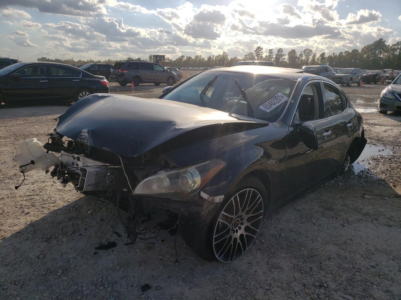 Photo 2 from auction – 2011 INFINITI M37 with VIN JN1BY1AP2BM326755