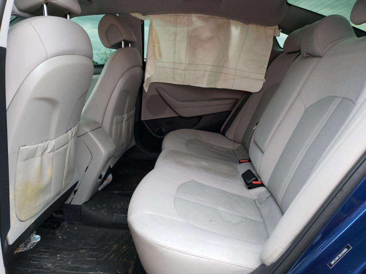 Photo 6 from auction – 2016 HYUNDAI SONATA SE with VIN 5NPE24AF3GH316905