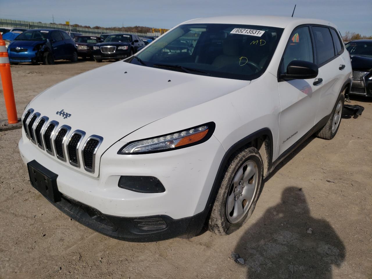 Photo 2 from auction – 2015 JEEP CHEROKEE S with VIN 1C4PJLAB8FW589592