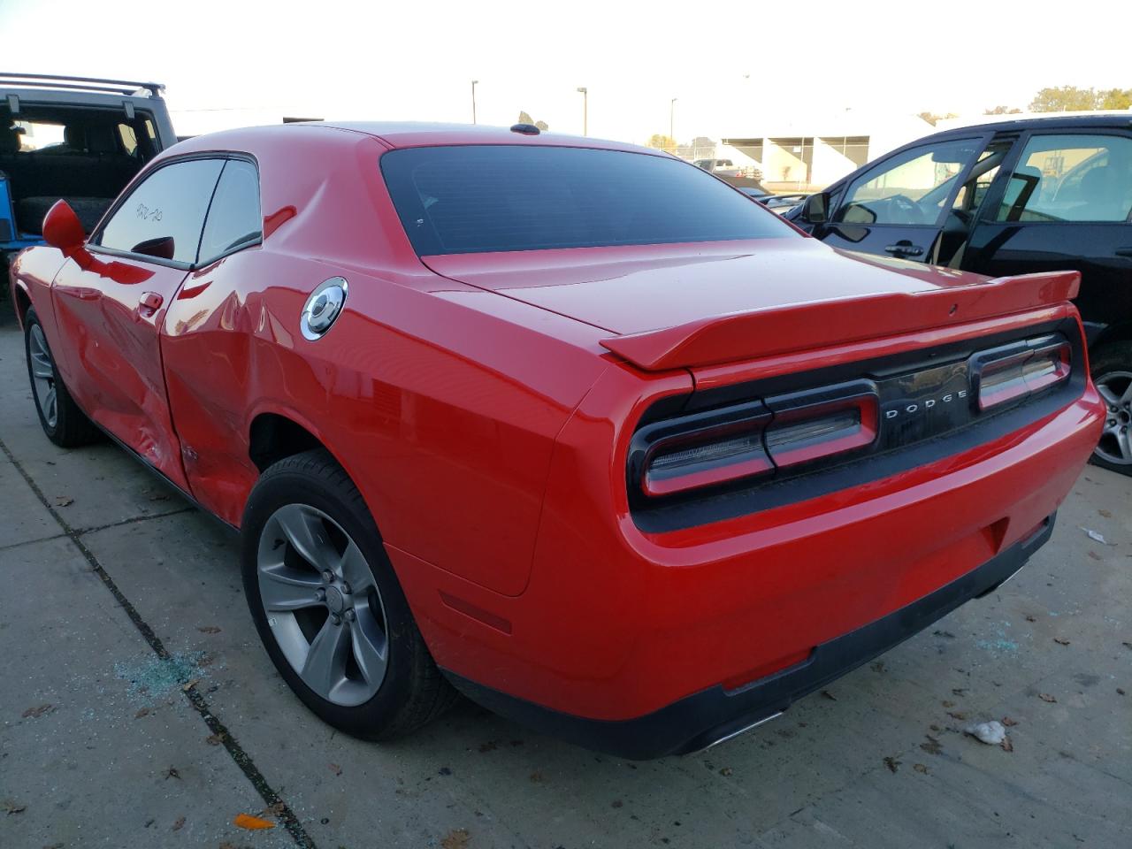 Photo 3 from auction – 2020 DODGE CHALLENGER with VIN 2C3CDZAG4LH243865
