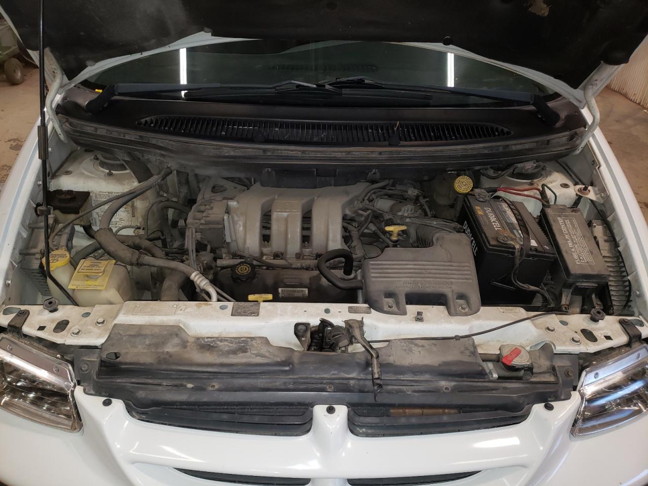 Photo 7 from auction – 2000 DODGE GRAND CARA with VIN 2B4GP44R1YR650156