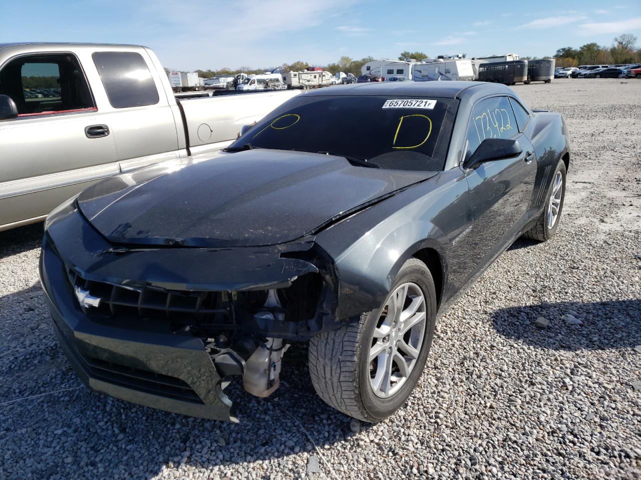 Photo 2 from auction – 2013 CHEVROLET CAMARO LT with VIN 2G1FB1E38D9140671
