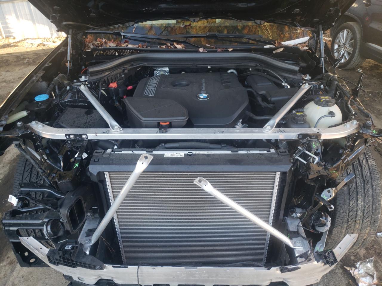 Photo 7 from auction – 2019 BMW X3 SDRIVE3 with VIN 5UXTR7C5XKLE96088