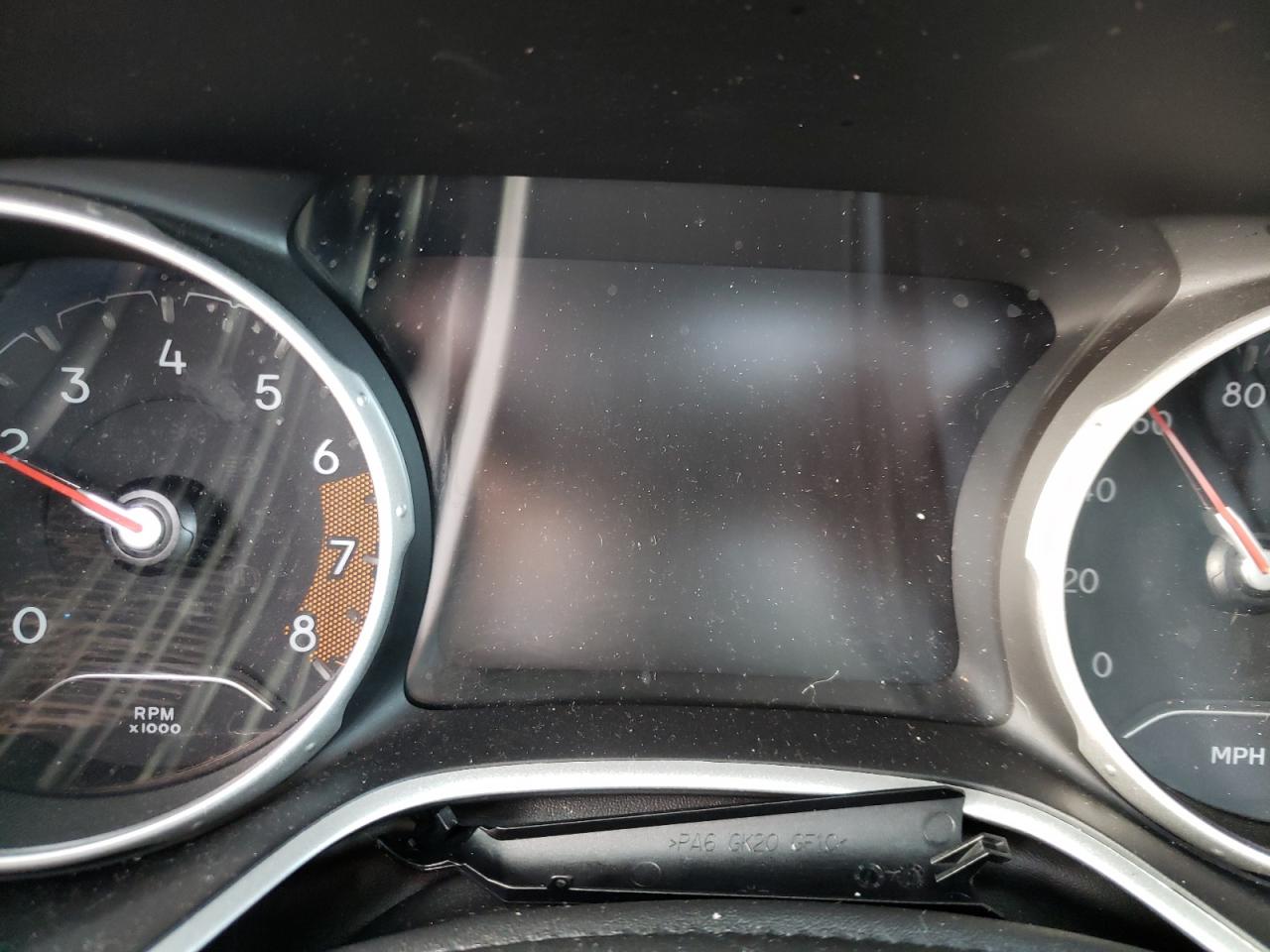 Photo 8 from auction – 2020 JEEP COMPASS LI with VIN 3C4NJDCB2LT255733