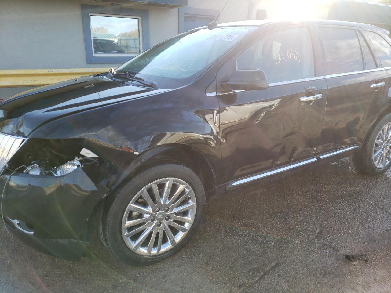 Photo 9 from auction – 2011 LINCOLN MKX with VIN 2LMDJ6JK6BBJ23644