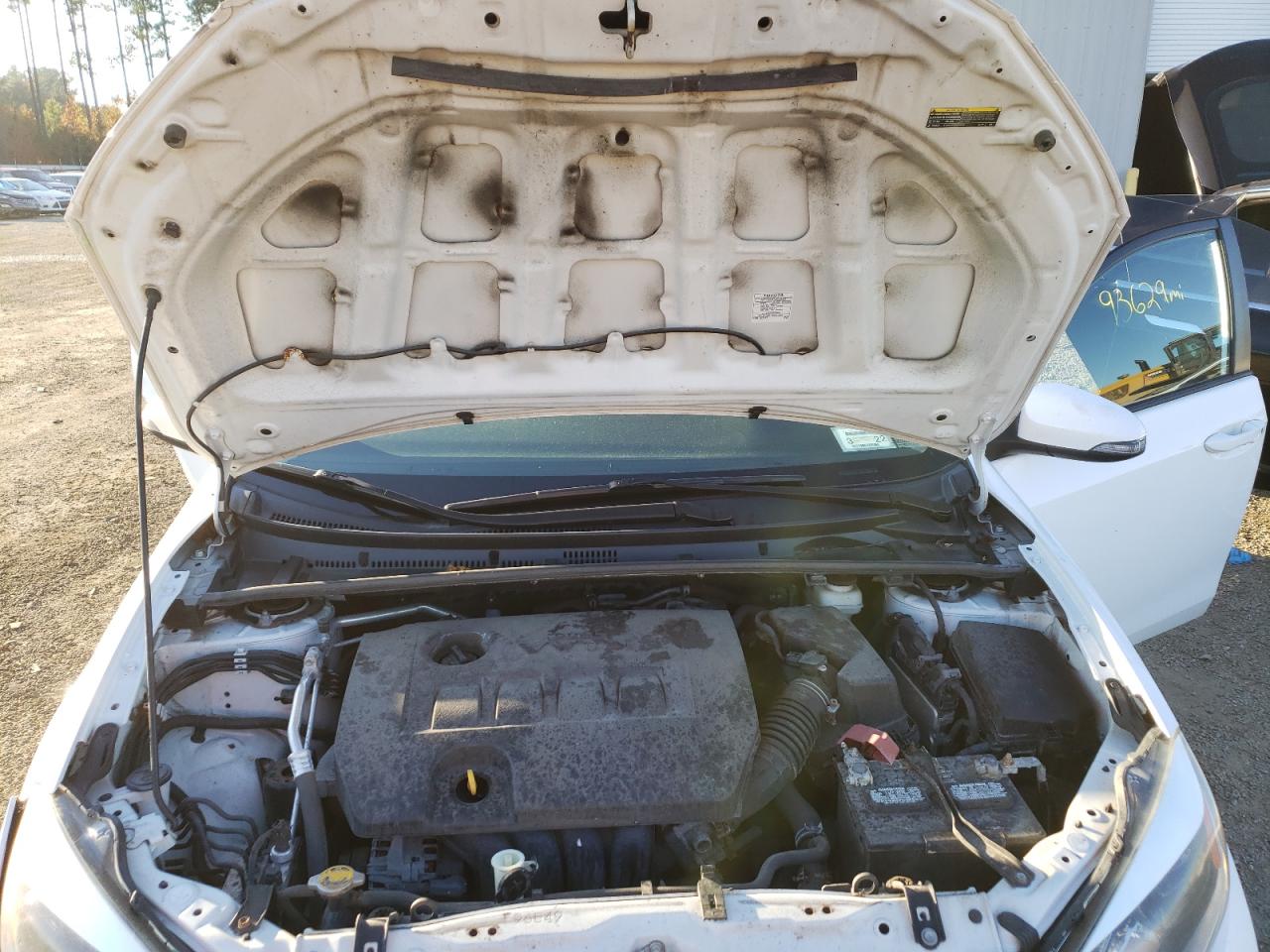 Photo 7 from auction – 2016 TOYOTA COROLLA L with VIN 2T1BURHE0GC565902