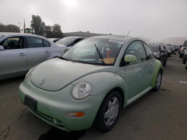 Photo 2 from auction – 2000 VOLKSWAGEN NEW BEETLE with VIN 3VWCC21C8YM411211