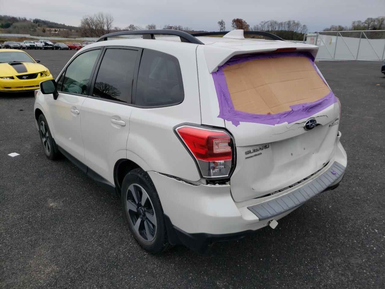 Photo 3 from auction – 2017 SUBARU FORESTER 2 with VIN JF2SJADC4HH552728