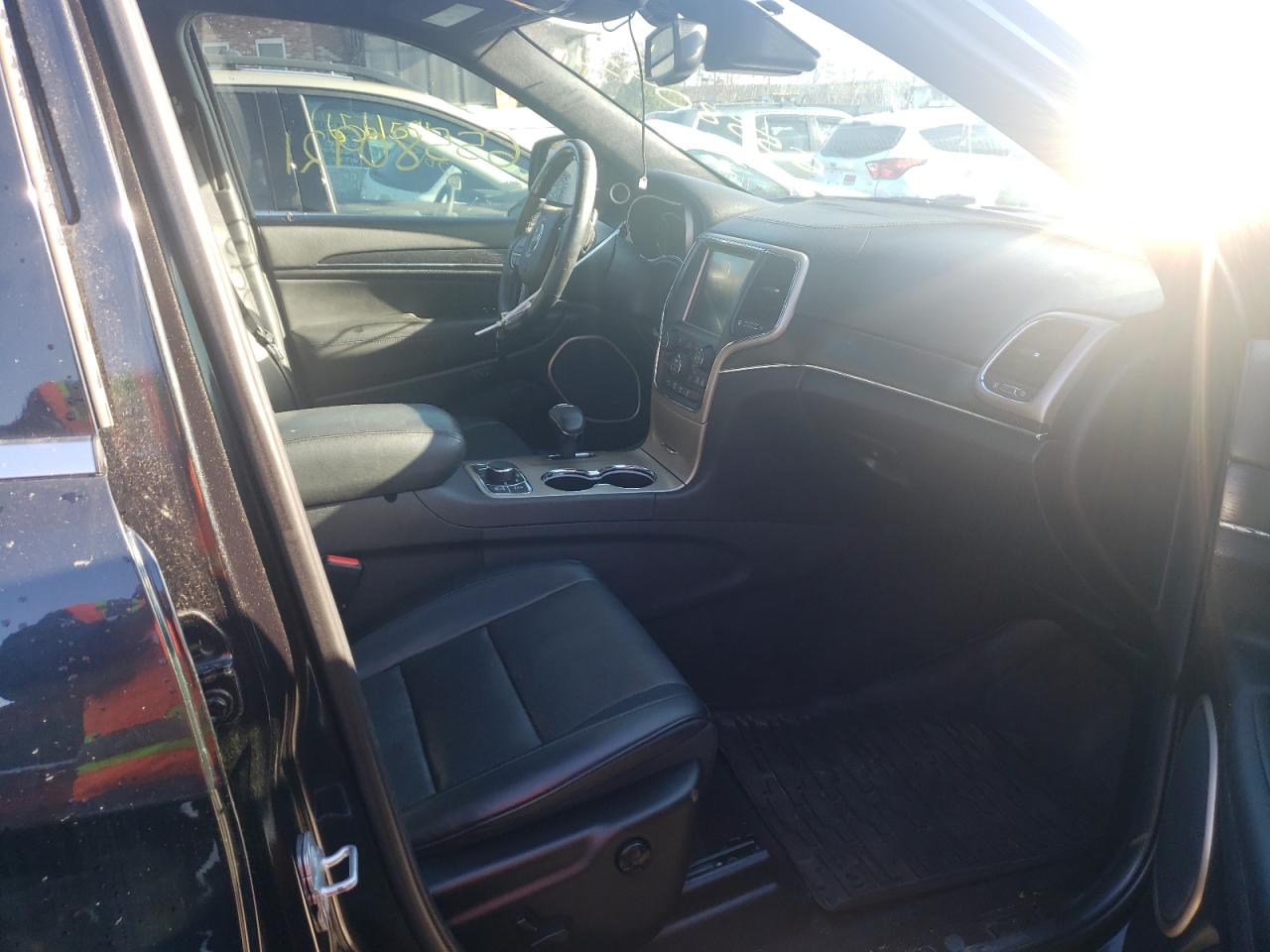 Photo 5 from auction – 2014 JEEP GRAND CHER with VIN 1C4RJFJM3EC385245